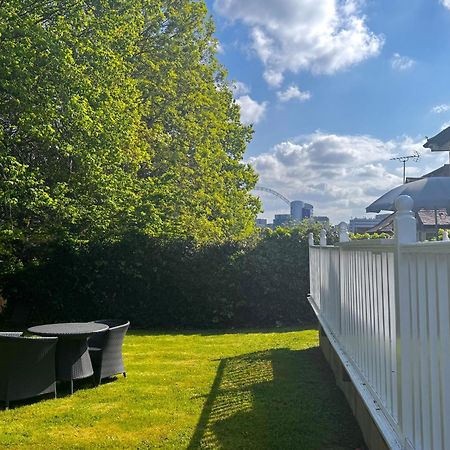 En-Suites With Free Parking 30Min To Central London Luaran gambar