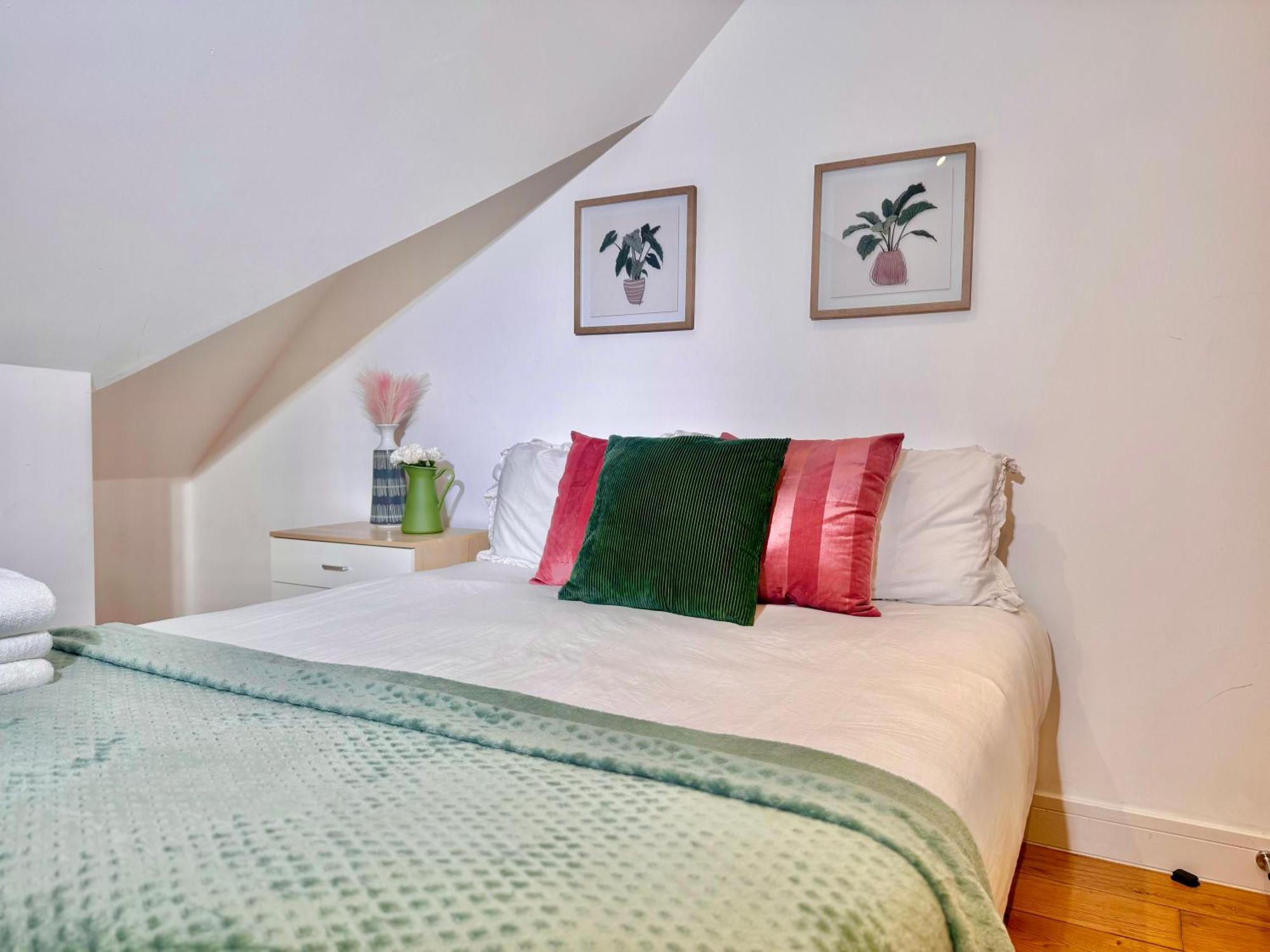 En-Suites With Free Parking 30Min To Central London Luaran gambar