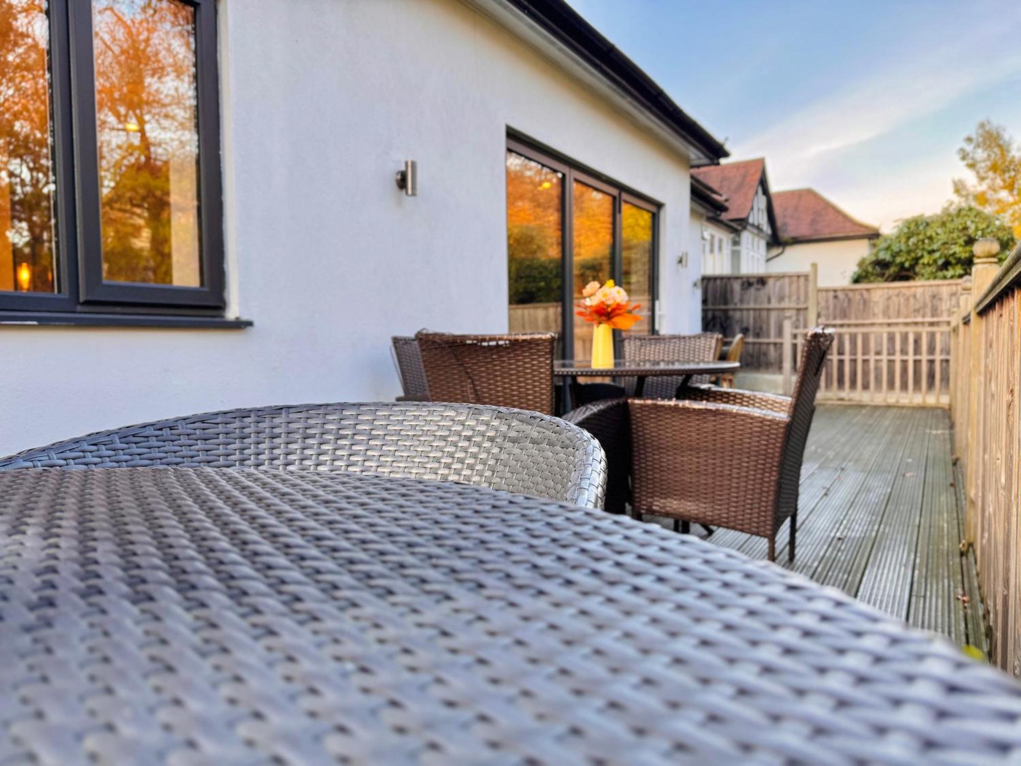 En-Suites With Free Parking 30Min To Central London Luaran gambar