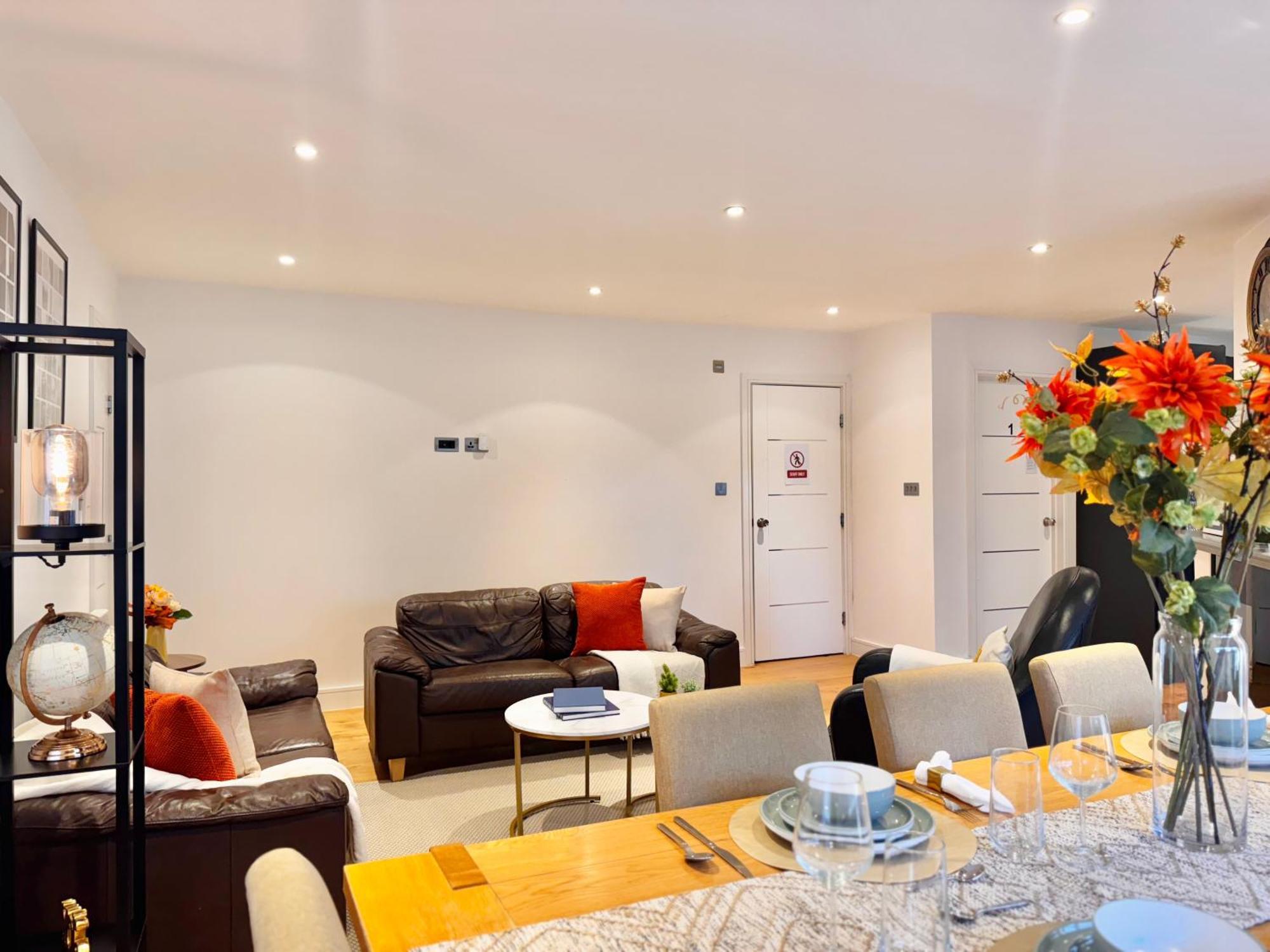 En-Suites With Free Parking 30Min To Central London Luaran gambar