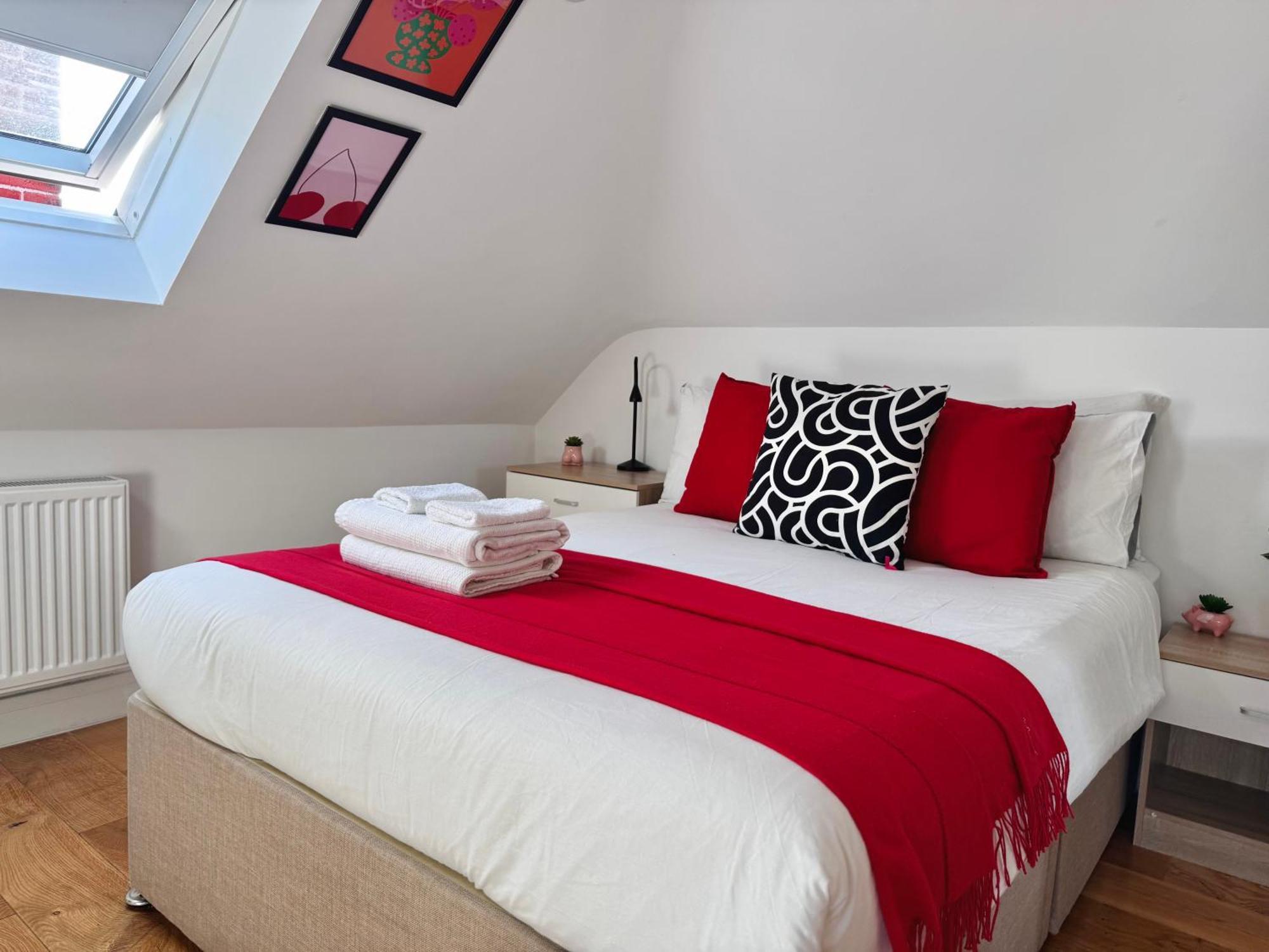 En-Suites With Free Parking 30Min To Central London Luaran gambar